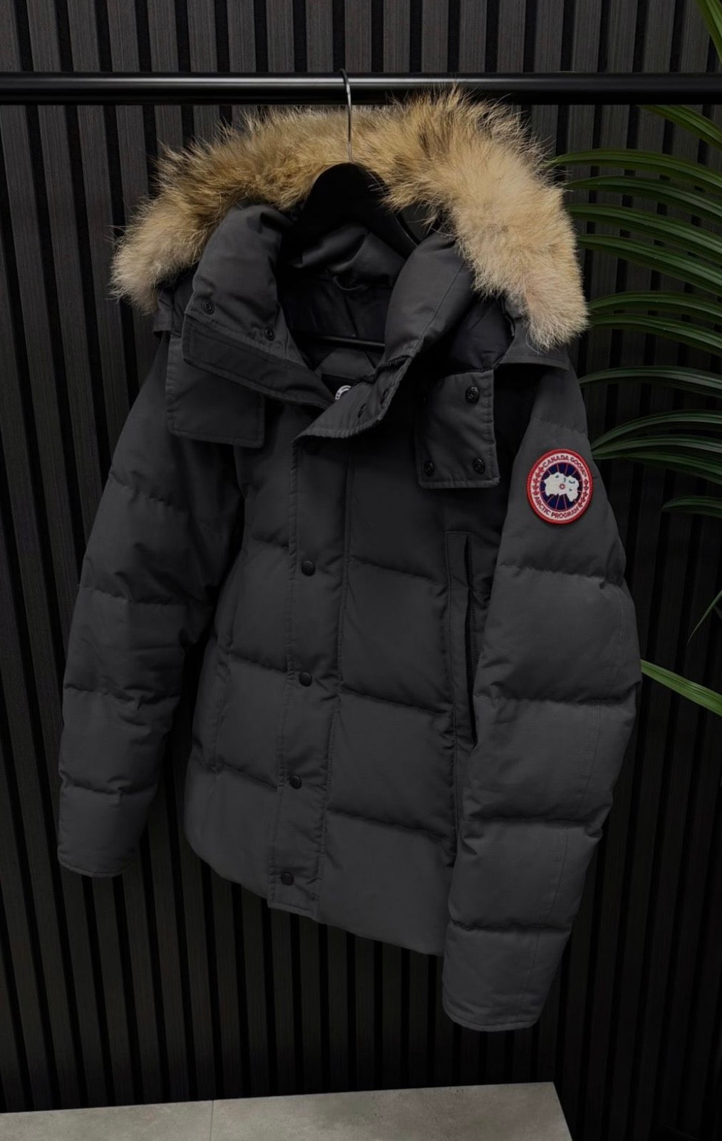 Pre Owned Canada Goose- Graphite Grey